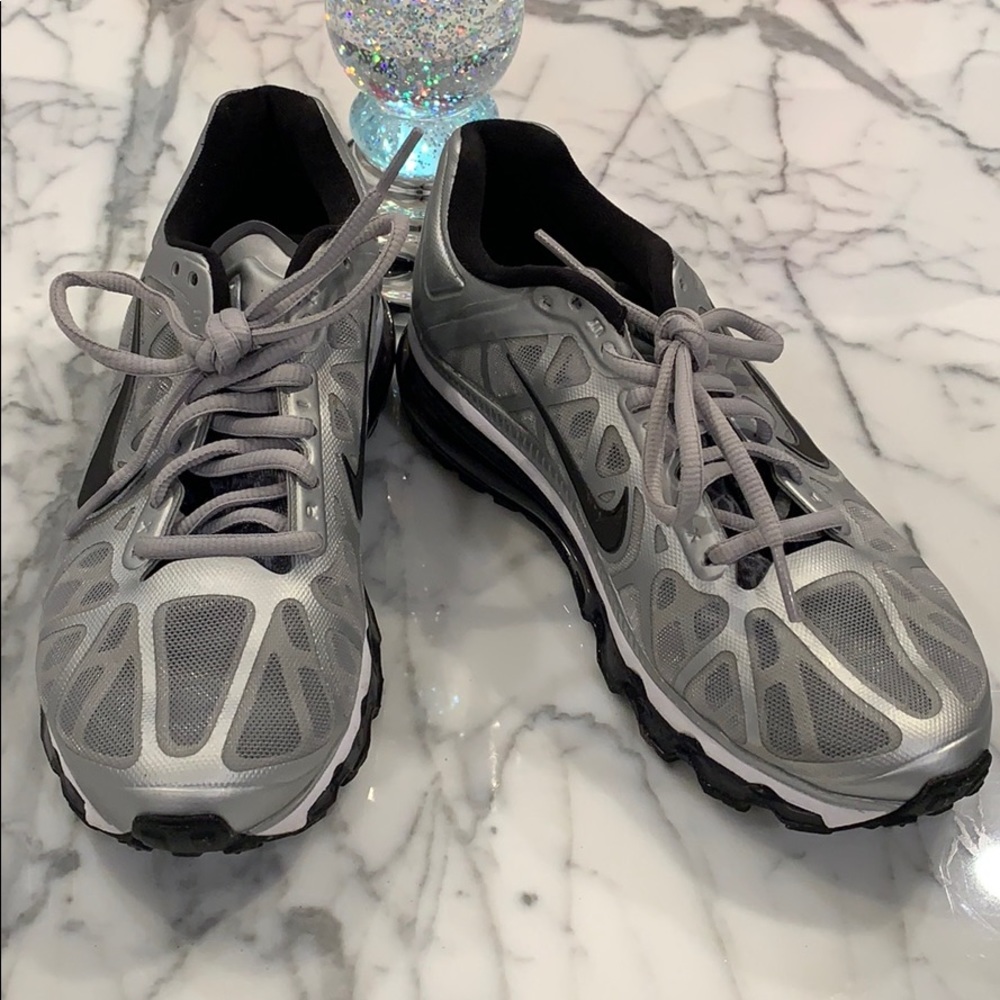 Nike Airmax Sneakers